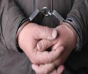   مصر اليوم - توقيف صيدلي بحوزته 3 الاف قرص مخدر في الغردقة